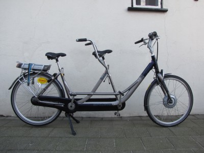 E Tandem ( Maar 2 beschikbaar )