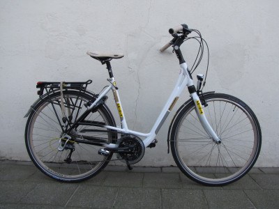 Sportieve damesfiets met 27 versnellingen ( VD )