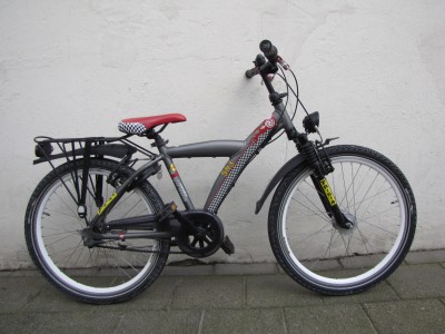 24 inch snake jongensfiets (8-10 jaar)( SN )