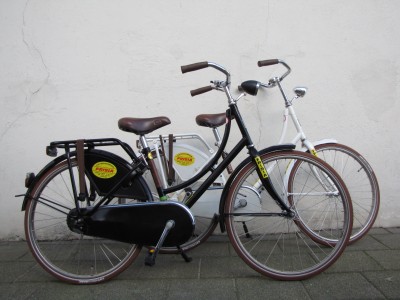 24 inch oma's fiets (8-10 jaar)(YD)